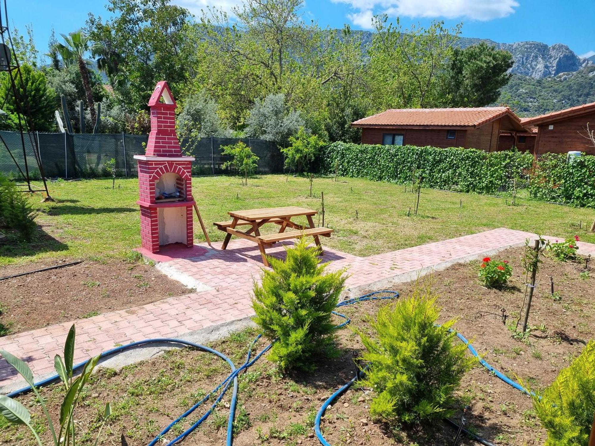 Ugur Pansiyon Bungalows Çıralı 외부 사진