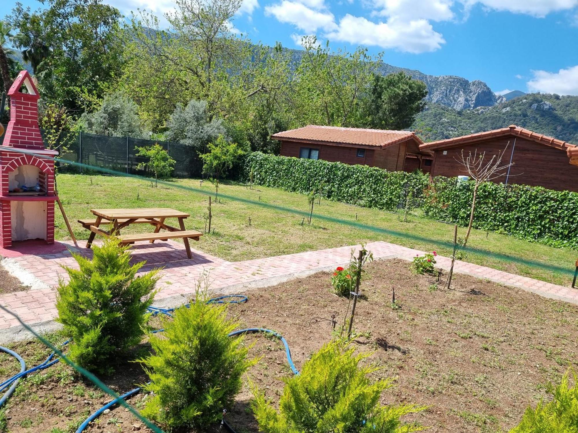Ugur Pansiyon Bungalows Çıralı 외부 사진